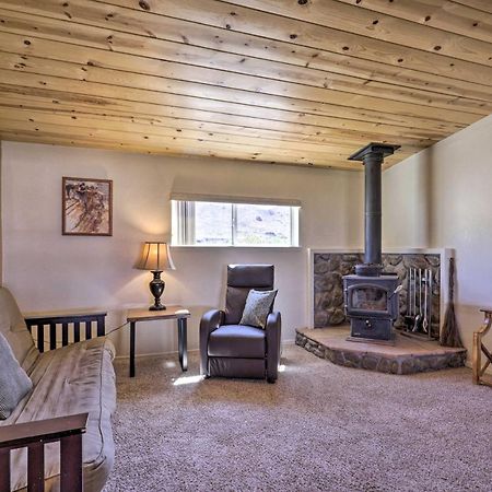 Rustic Bullhead City Retreat With Porch And Views Extérieur photo