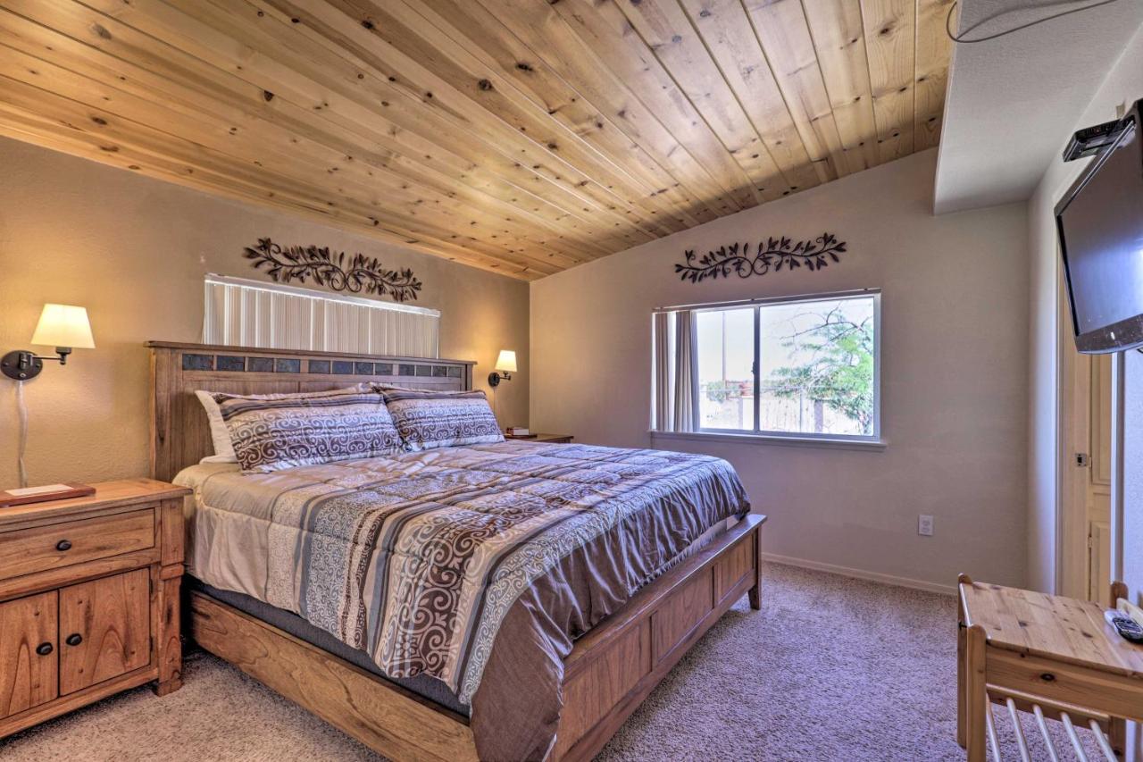 Rustic Bullhead City Retreat With Porch And Views Extérieur photo