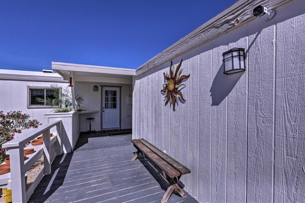 Rustic Bullhead City Retreat With Porch And Views Extérieur photo