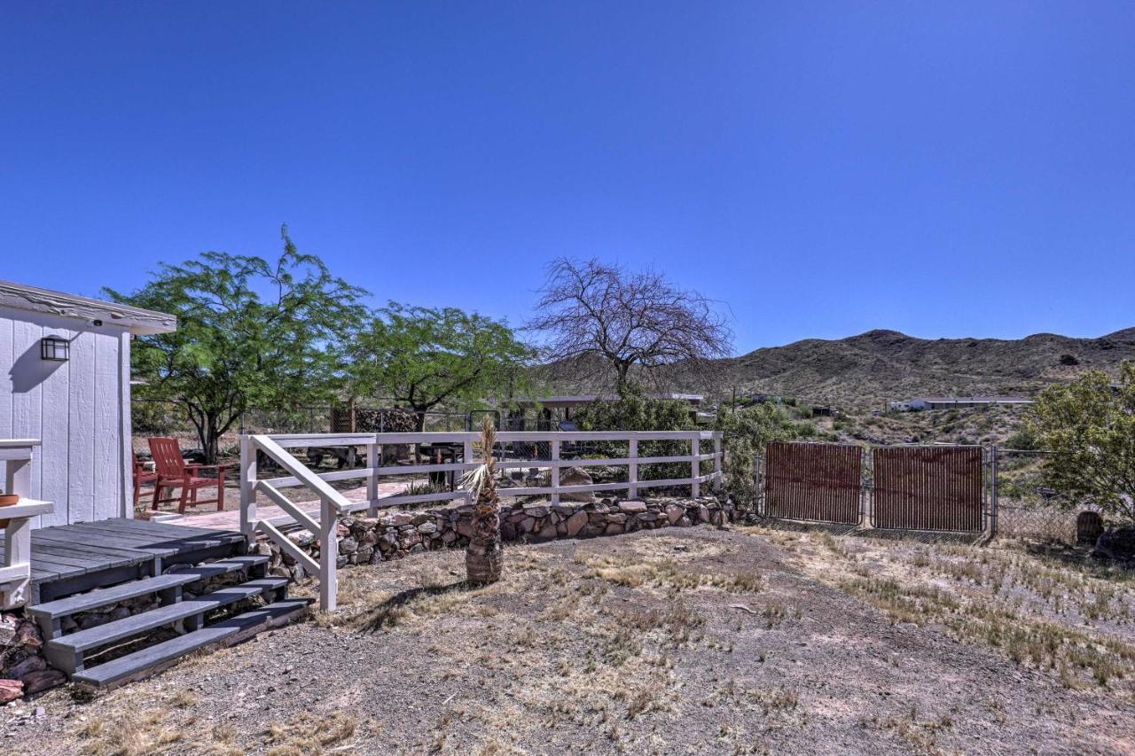Rustic Bullhead City Retreat With Porch And Views Extérieur photo